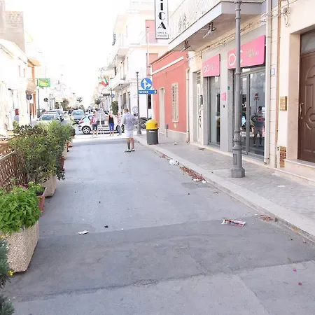 Camera Del Corso בית הארחה *